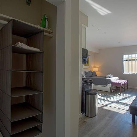 Luxurious Furnished Studio W Full Kitchen In Sd 샌디에이고 외부 사진