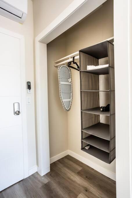Luxurious Furnished Studio W Full Kitchen In Sd 샌디에이고 외부 사진